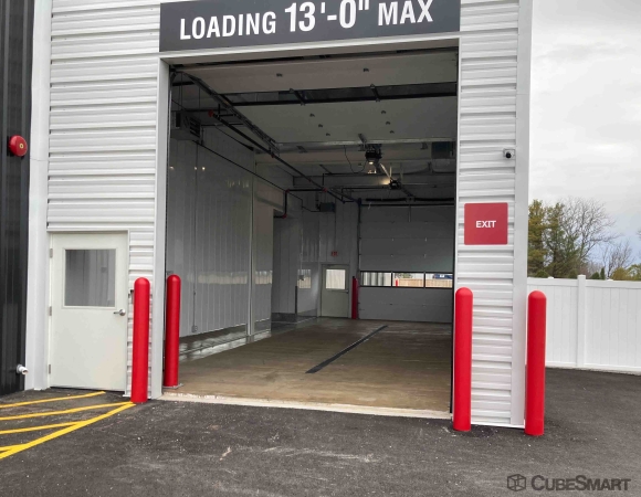 Facility photo: //images.sparefoot.com/medium/238163689465031c1ae.jpg
