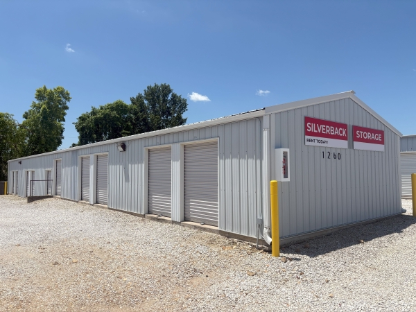 Facility photo: //images.sparefoot.com/medium/23819468b7507cc9fe4.jpg