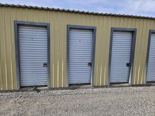 Storage Units at A-1 Storage - 9690 Silver Dollar Lane