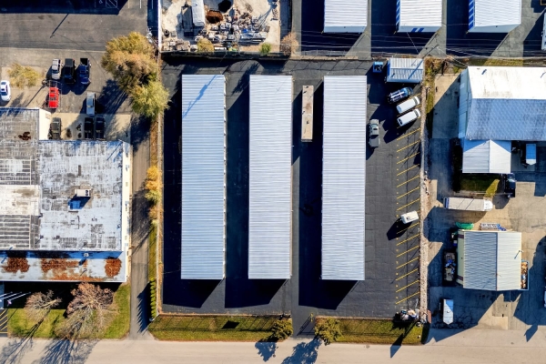 Facility photo: //images.sparefoot.com/medium/238321691f61e45a259.jpg