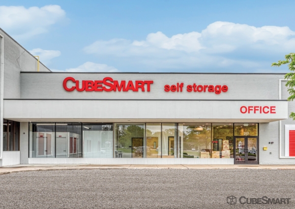 Storage Units at CubeSmart Self Storage - Greece Ridge Center Drive - 317 Greece Ridge Center Drive