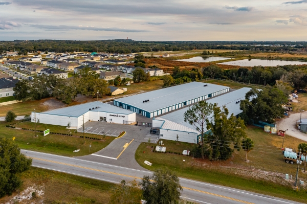 Facility photo: //images.sparefoot.com/medium/238434696929db3ab38.jpg