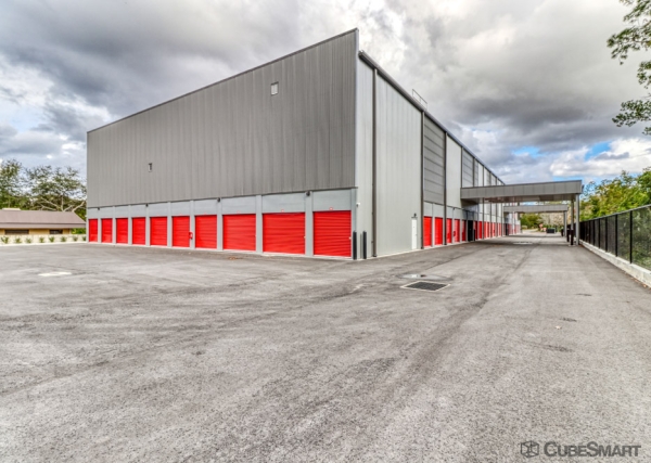 Storage Units at CubeSmart Self Storage FL Gainesville NW13th St - 4404 Northwest 13th Street