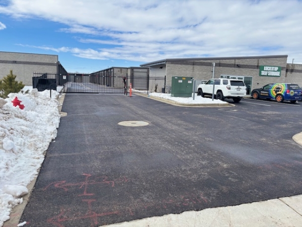 Facility photo: //images.sparefoot.com/medium/23848868c2fd1a8df57.jpg