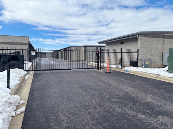 Facility photo: //images.sparefoot.com/medium/23848868c2fd1c64a39.jpg