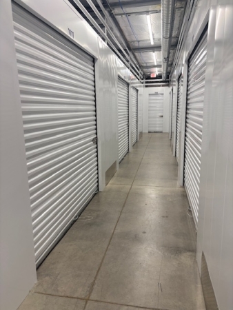 Facility photo: //images.sparefoot.com/medium/23848868c2fd1e00aa0.jpg