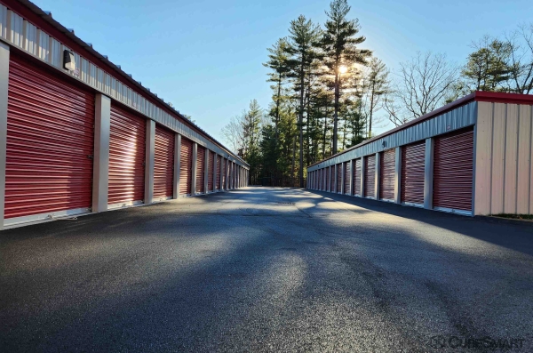 Facility photo: //images.sparefoot.com/medium/238523688b2152bbebb.jpg