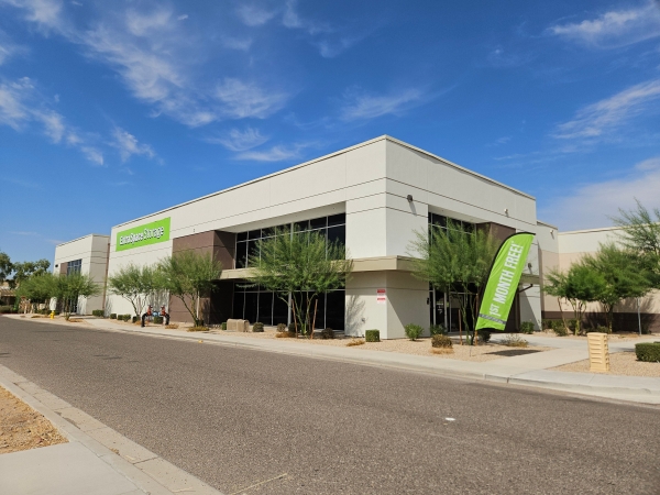 Storage Units at Extra Space Storage - 6585 - Glendale - W Bell Rd - 5256 West Bell Road