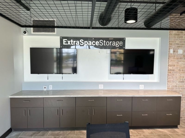 Storage Units at Extra Space Storage - 6531 - Frisco - Custer Rd - 6335 Custer Road