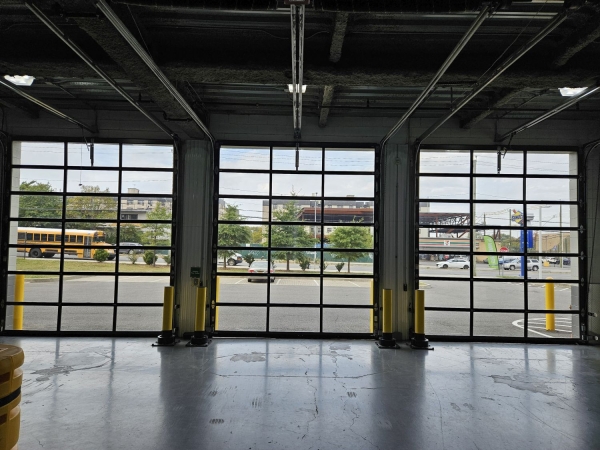 Facility photo: //images.sparefoot.com/medium/23857469943179a4caf.jpg