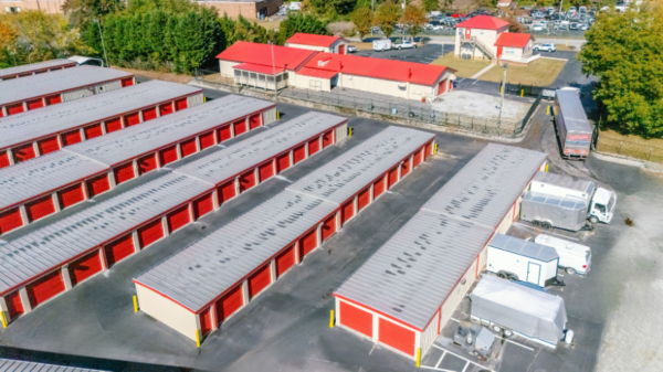 Facility photo: //images.sparefoot.com/medium/238584690e1320bd109.png