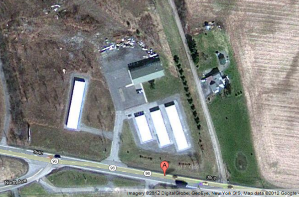 Facility photo: //images.sparefoot.com/medium/23864068a78a49c46a5.png