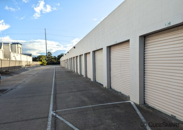 Facility photo: //images.sparefoot.com/medium/238658686f6a67b5e6f.jpg