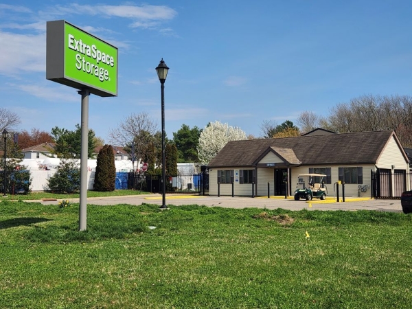 Storage Units at Extra Space Storage - 2090 - Bordentown - 1007 US Highway 206 - 1007 U.S. 206