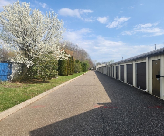 Facility photo: //images.sparefoot.com/medium/23873169d64413d95bc.jpg