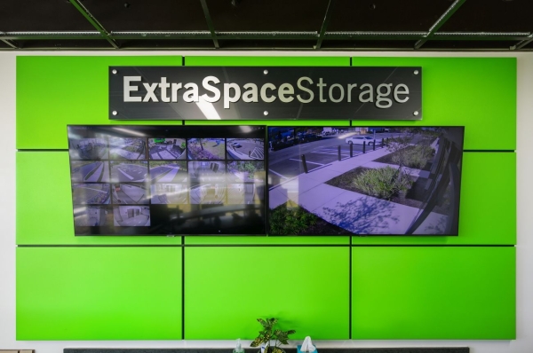 Storage Units at Extra Space Storage - 6592 - Kissimmee - E Osceola Pkwy - 2855 East Osceola Parkway