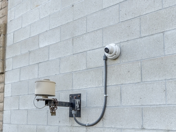 Facility photo: //images.sparefoot.com/medium/2388636941f1b089bfb.jpg