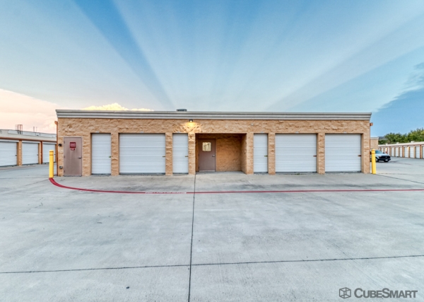 Storage Units at CubeSmart Self Storage TX Allen W Exchange Pkwy - 1251 West Exchange Parkway