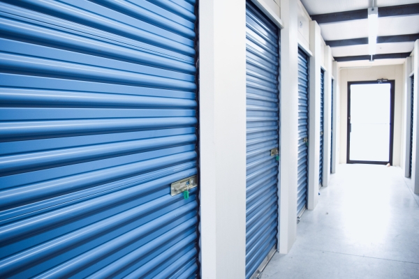 Facility photo: //images.sparefoot.com/medium/23890968f7fe9464528.jpg