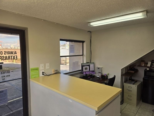 Storage Units at Extra Space Storage - 2244 - San Antonio - 1018 Patricia - 1018 Patricia Drive