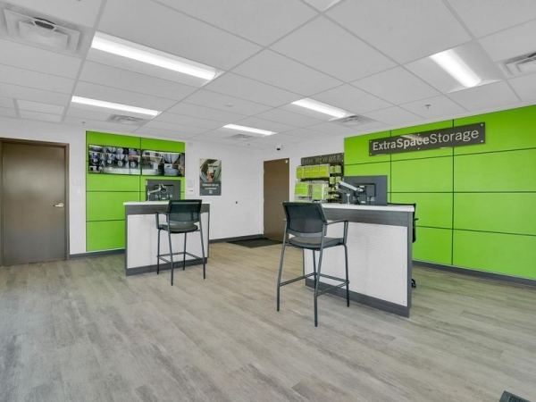 Storage Units at Extra Space Storage - 6110 - Glendale - N 99th Ave - 7901 North 99th Avenue