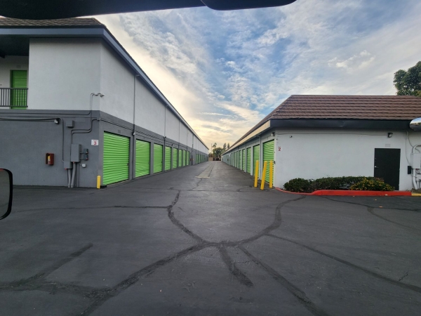 Facility photo: //images.sparefoot.com/medium/2391476994316a99f12.jpg