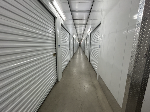 Facility photo: //images.sparefoot.com/medium/239200678704e242660.png