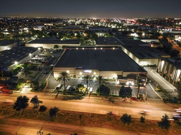 Facility photo: //images.sparefoot.com/medium/2392896917772625042.jpg