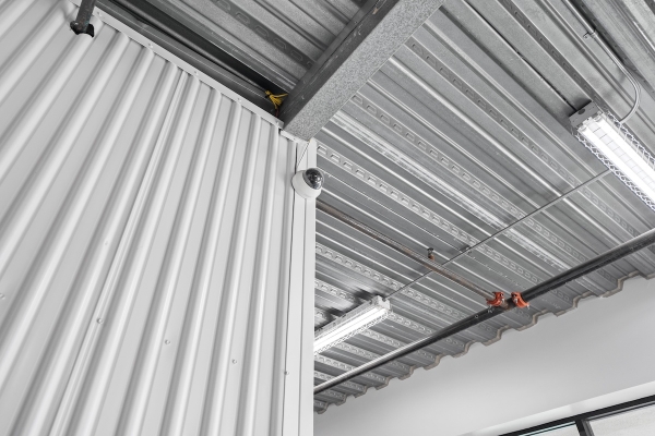 Facility photo: //images.sparefoot.com/medium/2392896917772f30a5e.jpg