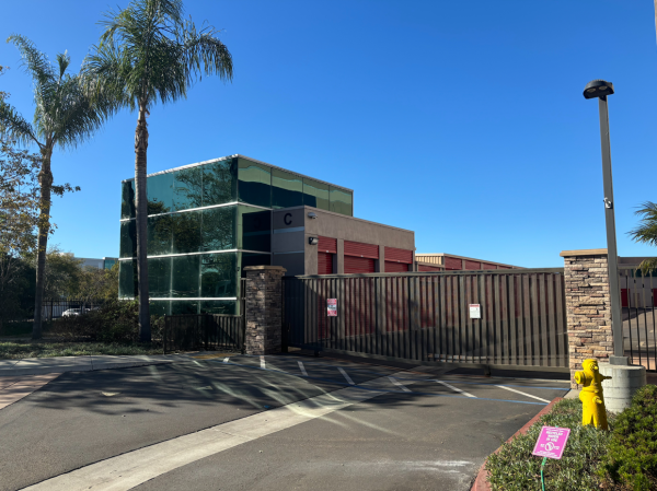 Facility photo: //images.sparefoot.com/medium/2392906789a84bca187.png