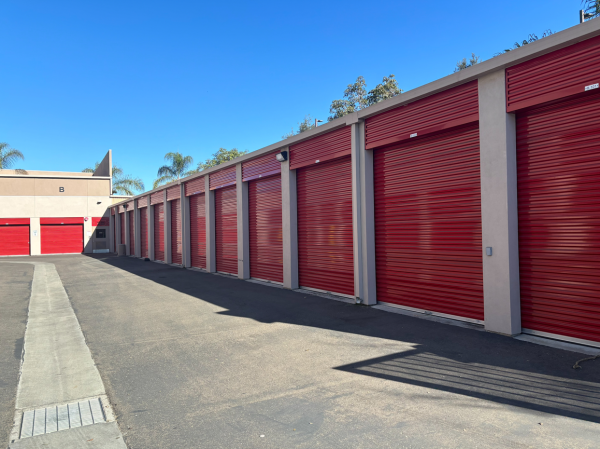 Facility photo: //images.sparefoot.com/medium/2392906789a86138549.png