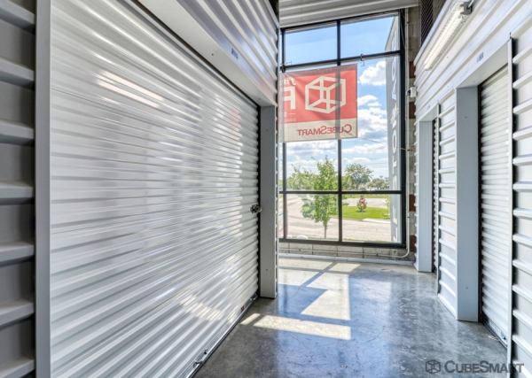 Facility photo: //images.sparefoot.com/medium/23929269fd898b0bcf5.jpg
