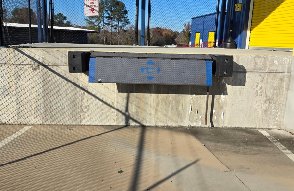 Facility photo: //images.sparefoot.com/medium/2394276883f247e99b1.jpg