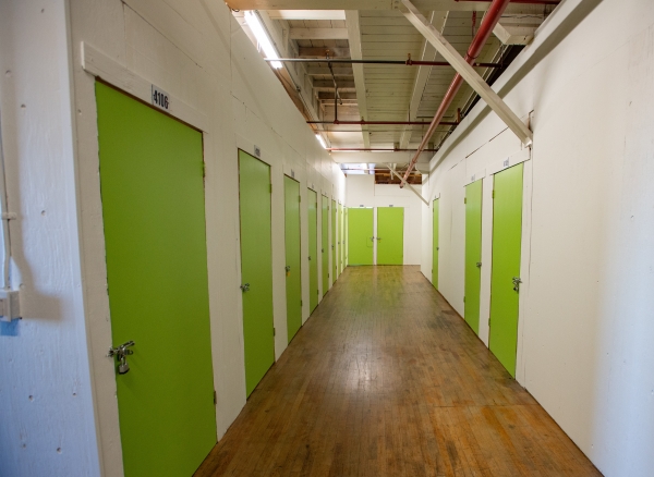 Facility photo: //images.sparefoot.com/medium/239461679bfb6032673.jpg