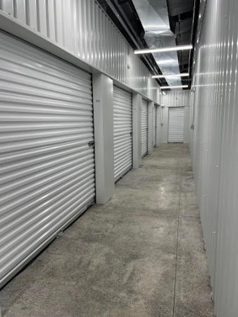 Facility photo: //images.sparefoot.com/medium/23947667a3962862bcc.jpg