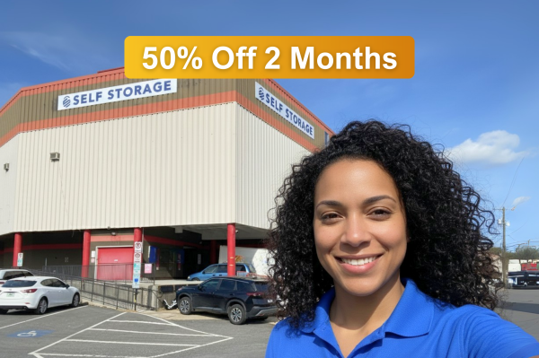 Facility photo: //images.sparefoot.com/medium/23947968e55ebe809ae.png