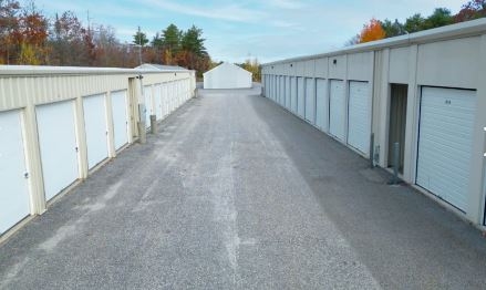 Facility photo: //images.sparefoot.com/medium/239499688bac9fc9f5b.jpg