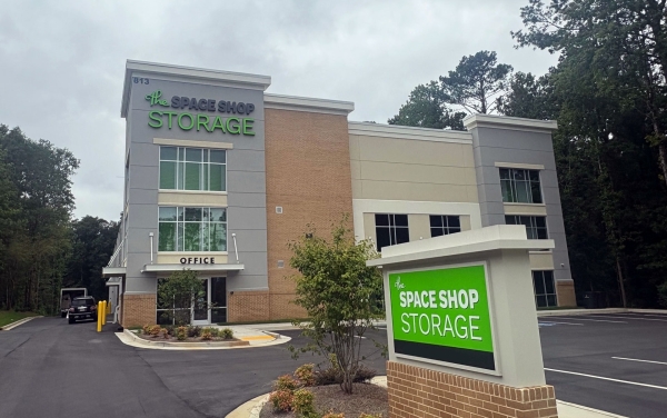 Facility photo: //images.sparefoot.com/medium/23952668a3325e37c4f.jpg