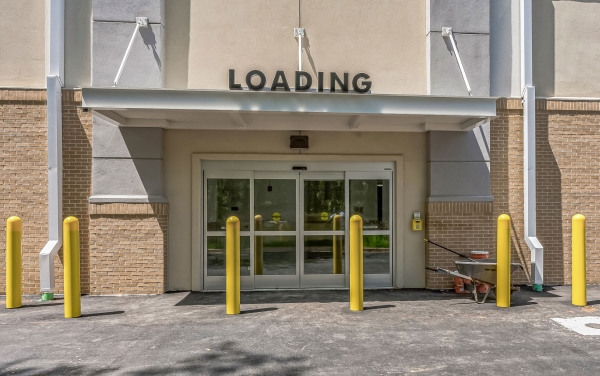 Facility photo: //images.sparefoot.com/medium/23952668adffa1687e4.jpg