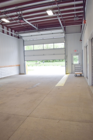 Facility photo: //images.sparefoot.com/medium/239534691f6b463f0f7.jpg