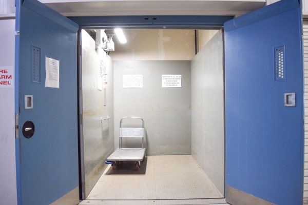 Facility photo: //images.sparefoot.com/medium/239567694b1524555d1.jpg