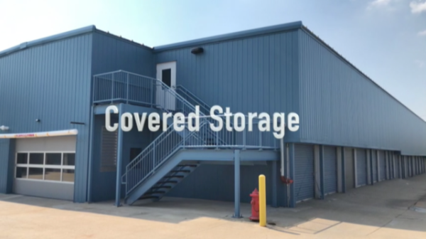 Facility photo: //images.sparefoot.com/medium/239567694b15547fc44.jpg