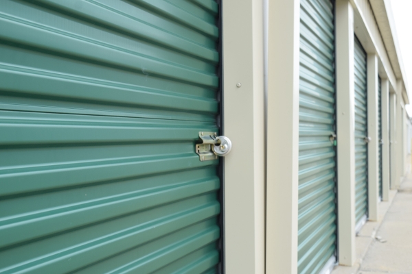 Facility photo: //images.sparefoot.com/medium/23956868f7fedc3fb20.jpg