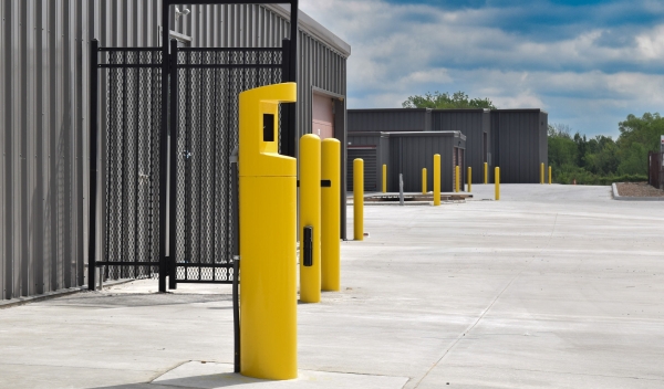 Facility photo: //images.sparefoot.com/medium/23958168f7fbcd131aa.jpg