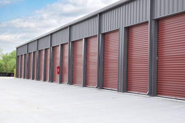 Facility photo: //images.sparefoot.com/medium/23958168f7fbd080915.jpg