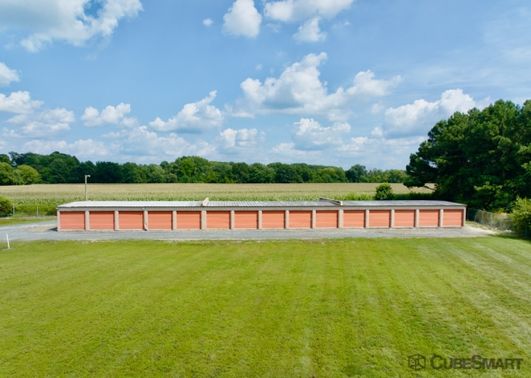 Facility photo: //images.sparefoot.com/medium/23958369030e44e7104.jpg