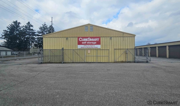 Facility photo: //images.sparefoot.com/medium/239587686f72556d6bf.jpg