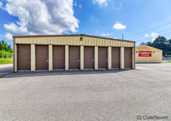Facility photo: //images.sparefoot.com/medium/23958768e76e30291c8.jpg