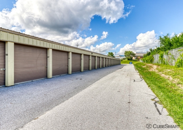 Facility photo: //images.sparefoot.com/medium/2395876970971477be5.jpg