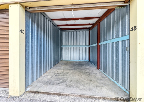 Facility photo: //images.sparefoot.com/medium/23958769f5ab159821b.jpg